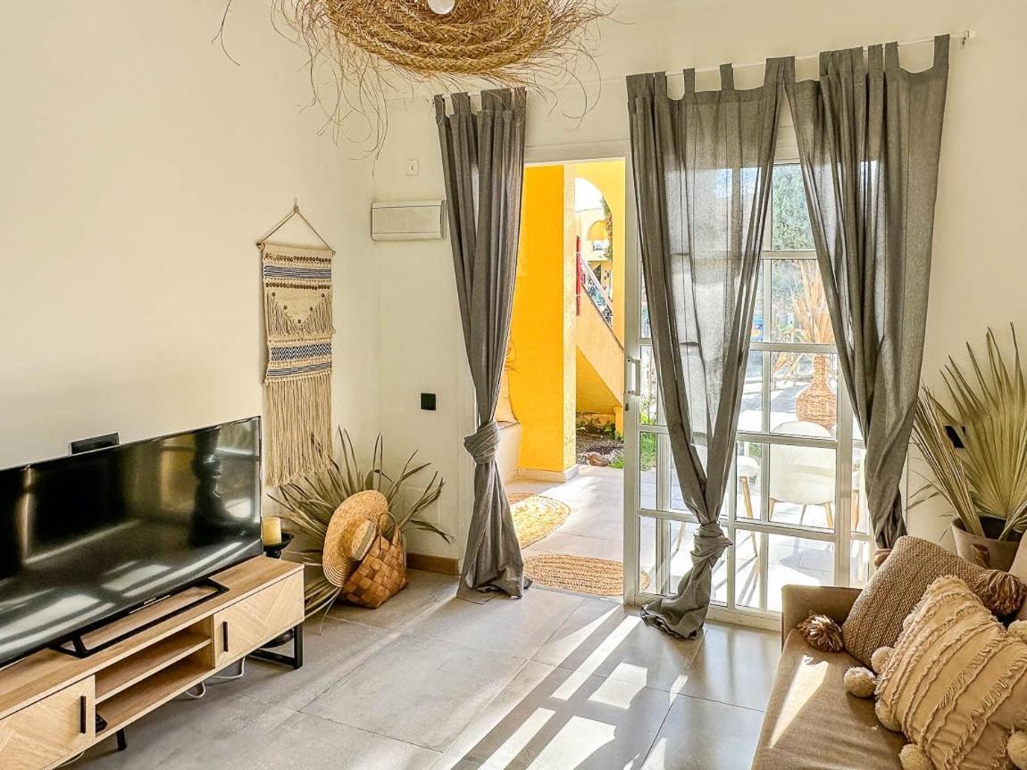 マスパロマスCasa Buenavida - Coqueto Apartamento Reformado, Piscina Y Terrazaアパートメント エクステリア 写真